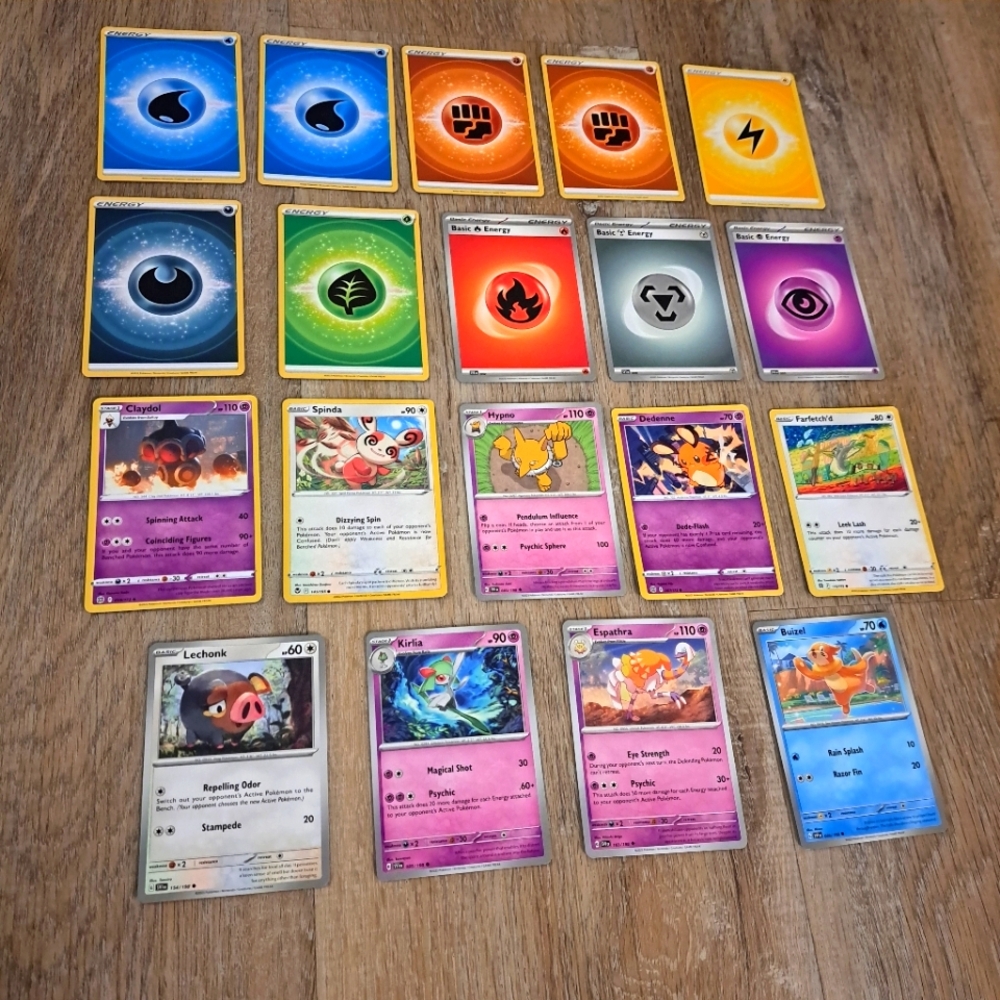 Assorted Pokémon Trading Card Game (TCG) Bundle
